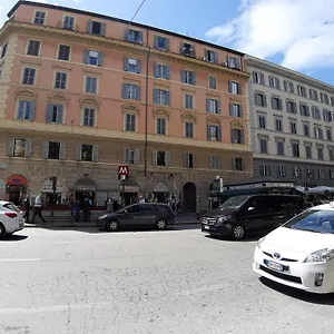 Gialli Vatican Gasthuis Rome